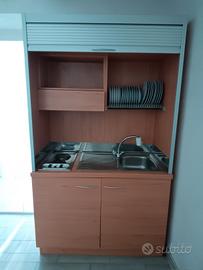 Minicucina a scomparsa – Salvaspazio e completa 