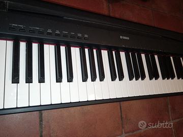 Pianoforte Yamaha p95