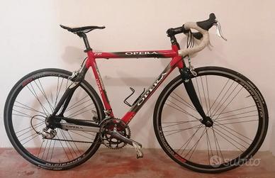 Pinarello Opera in carbonio
