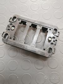 VIMAR SUPPORTO 3 POSTI  10pz