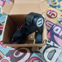presa usb doppia x moto