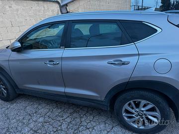 Hyundai Tucson 1.7 Xpossible