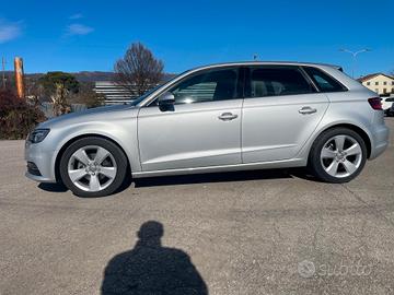 Audi A3 SPB 1.6 TDI 105 CV CR S tronic Ambition