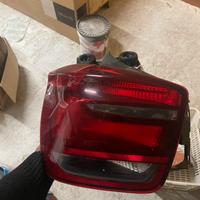 Fanale posteriore sinstro bmw f21
