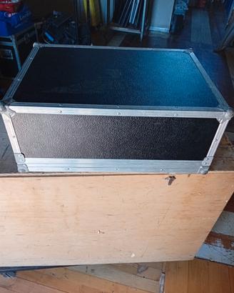  2 videoproiettori Sanyo DLp 5400 ansilumen