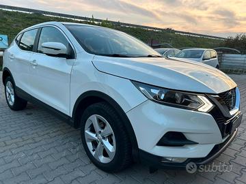 Nissan Qashqai 1.5 dCi 115 CV DCT uniproprietario