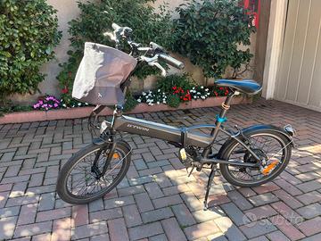 Bicicletta elettrica pieghevole Decathlon