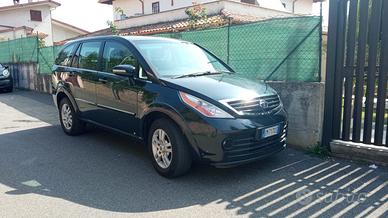 TATA ARIA 7 posti