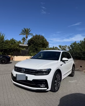 Vedendo Volkswagen Tiguan R-Line