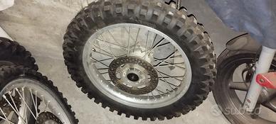Ruota anteriore e posteriore husaberg Ktm 1986