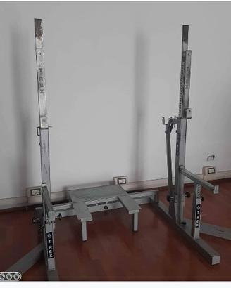 stazione trex e leg.press Technogyym motorizzata