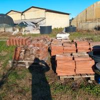 Coppi antichi e moderni, e mattoni gasbeton