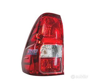 FANALE SINISTRO TOYOTA HILUX 16- ESTERNO