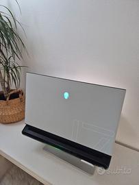 ALIENWARE 17 RTX 2080 SUPER gaming laptop 32GB RAM