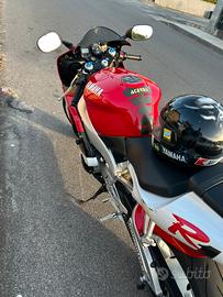 Yamaha r1 1999