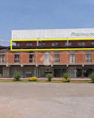 NEGOZIO A REGGELLO
