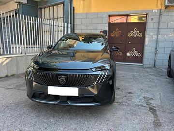 Peugeot 3008 Hybrid 145 e-DCS6 Allure