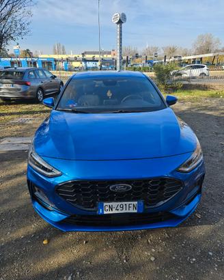 Ford Focus 2023 STLine Blù