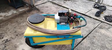 Carriola per irrorazione con elettropompa 220 V