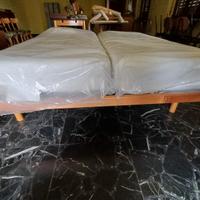 Materasso matrimoniale e doghe