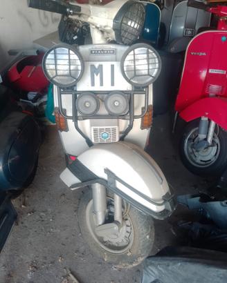 vespa 125 px con blocco del 200
