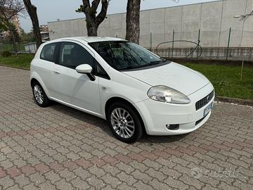 Fiat grande punto 1.4 GPL