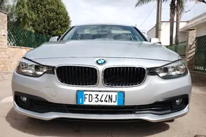 BMW 318d touring avantage cambio automatico 