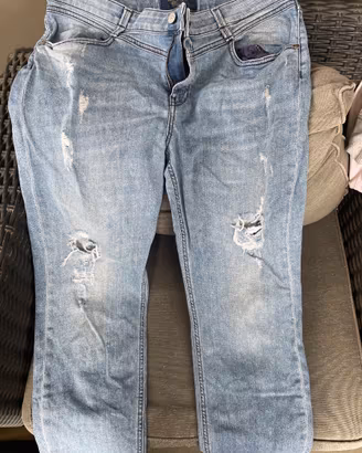 Jeans strappati donna