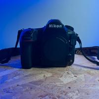 NIKON D850 (Solo corpo)