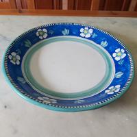 Elegante piatto decorato in ceramica di Sorrento 