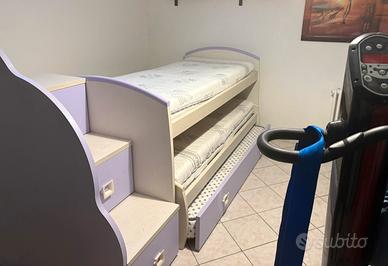 Letto triplo con materassi