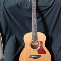 chitarra acustica Taylor GS mini