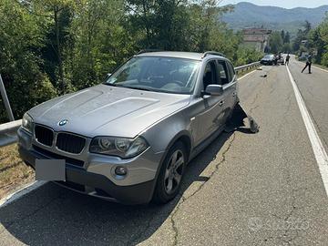 X3 2.0 d cat  2007 incidentata per ricambi