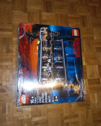 Lego 75810