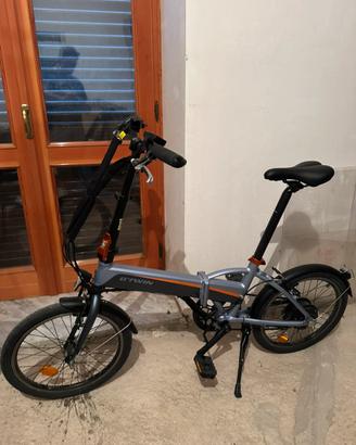 Bicicletta elettrica btwin