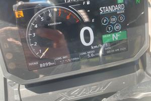 Honda XADV 750 Black opaco