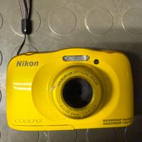 Macchina fotografica subacquea NIKON COOLPIX W100
