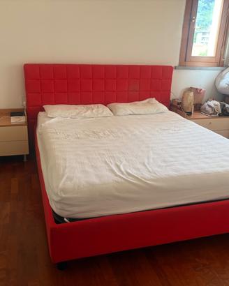 Camera matrimoniale armadio + letto + comodini