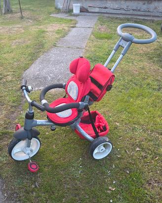 Passeggino triciclo bambino/a