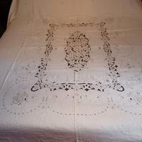 COPRILETTO IN LINO PREGIATO