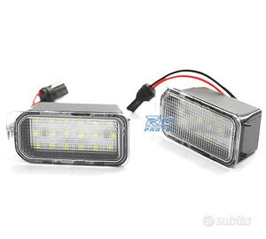 LUCI TARGA A LED PER FORD 06-14