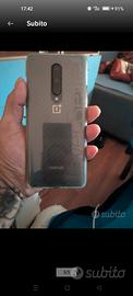 oneplus 8 tenuto benissimo 8+4/128 giga 