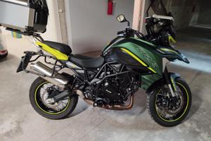 Benelli TRK 702 X