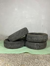 SET 4 PNEUMATICI HANKOOK
