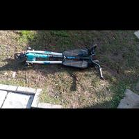 monopattino a 3 ruote 