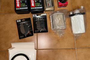 Kit tagliando e pastiglie Yamaha t- max 500