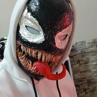 maschera venom 