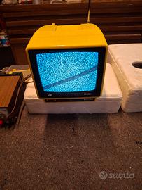 televisore 12 volt