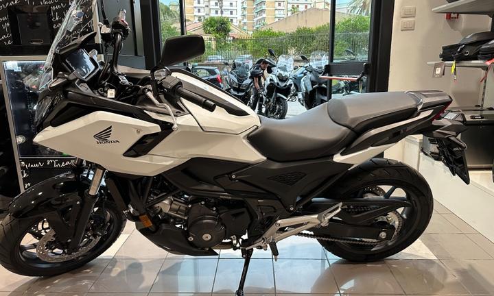 Honda NC 750 x NUOVA 2025