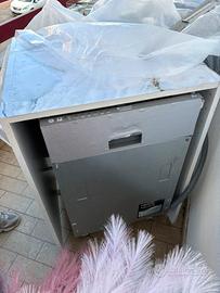 Lavastoviglie Ariston HotPoint ad incasso